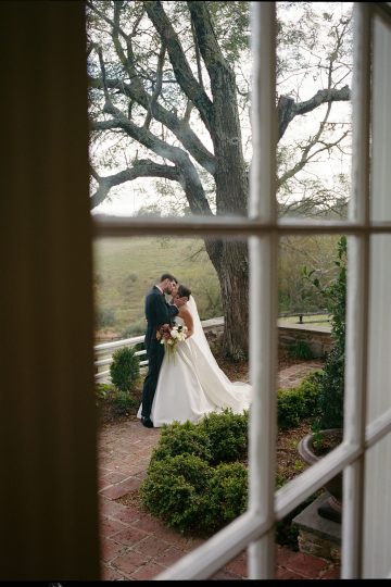 A Fall Wedding at Goodstone Inn