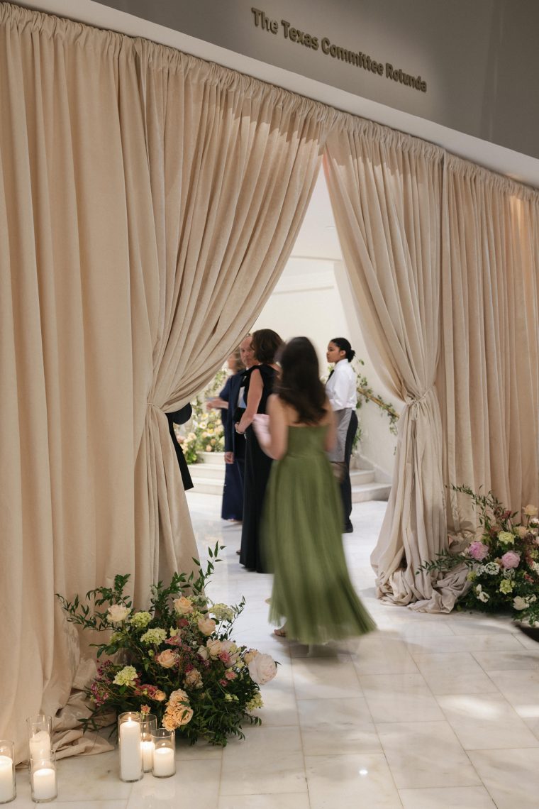 Sunset and Sea-Inspired Wedding at the National Museum of Women in the Arts