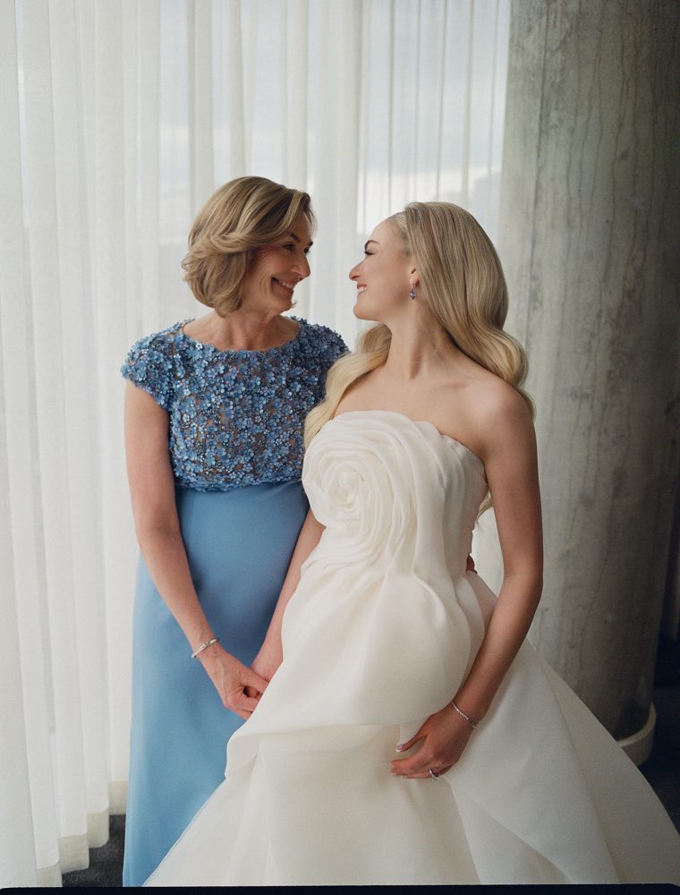 Sunset and Sea-Inspired Wedding at the National Museum of Women in the Arts