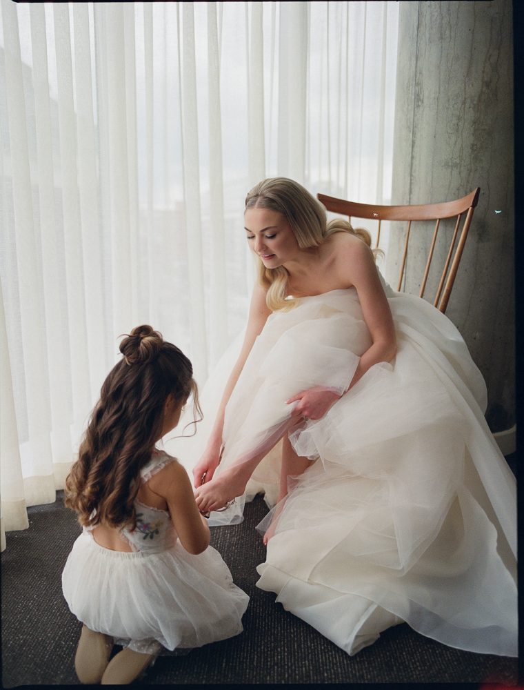 Sunset and Sea-Inspired Wedding at the National Museum of Women in the Arts